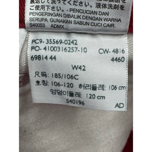 Levi's 569 Men's Loose Fit Red Denim Shorts - Size 42 (42x12.5) - Picture 6 of 6